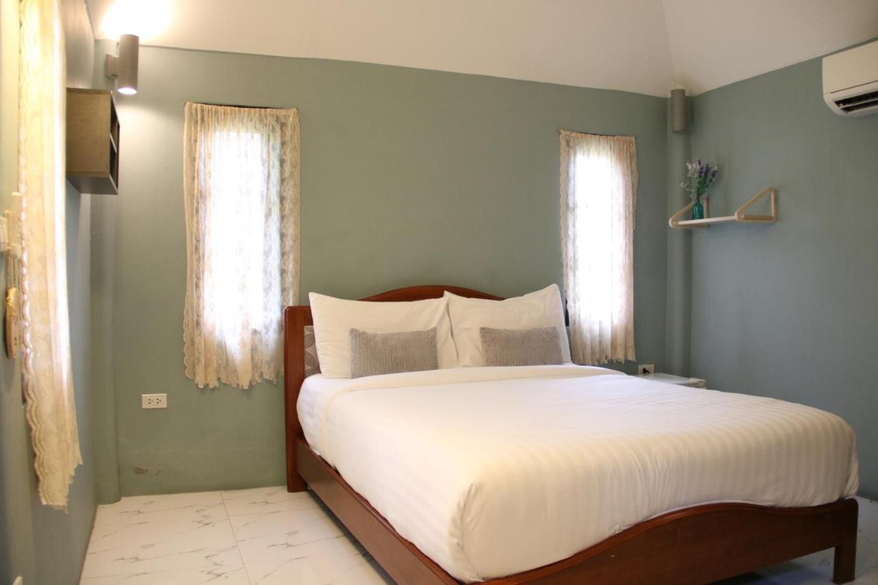 Perennial Resor 3*